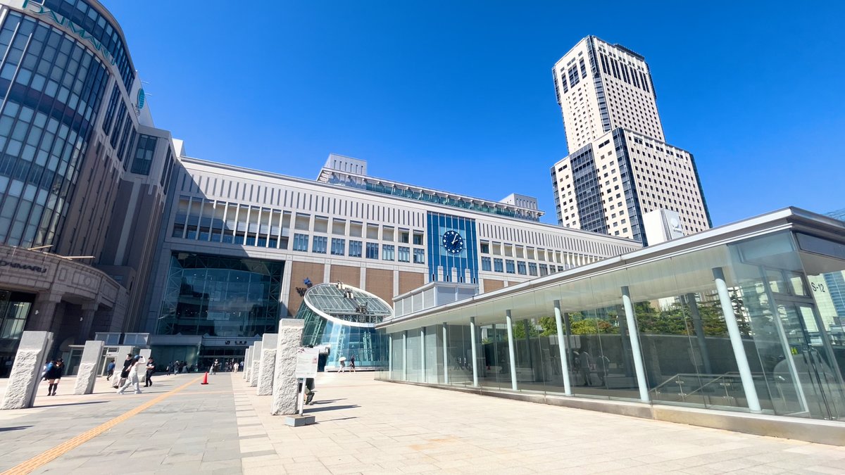 夏のJR札幌駅
