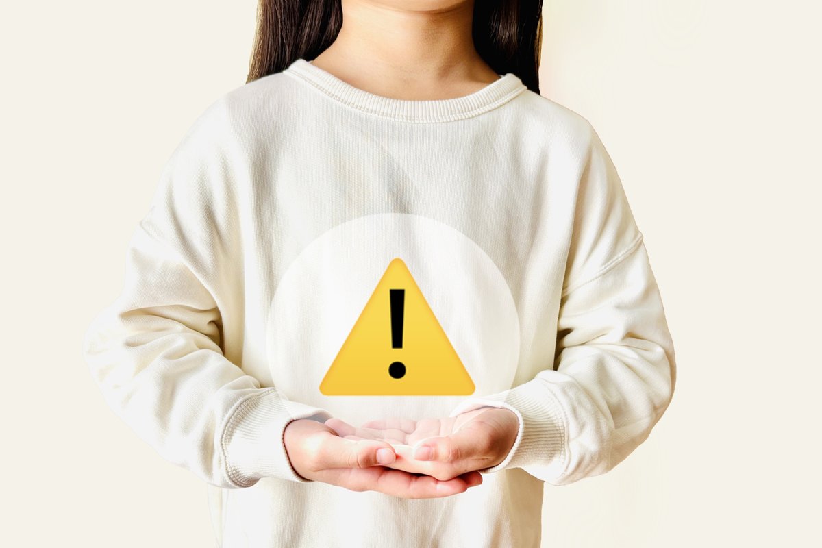 子どもの手のひらに注意イメージ